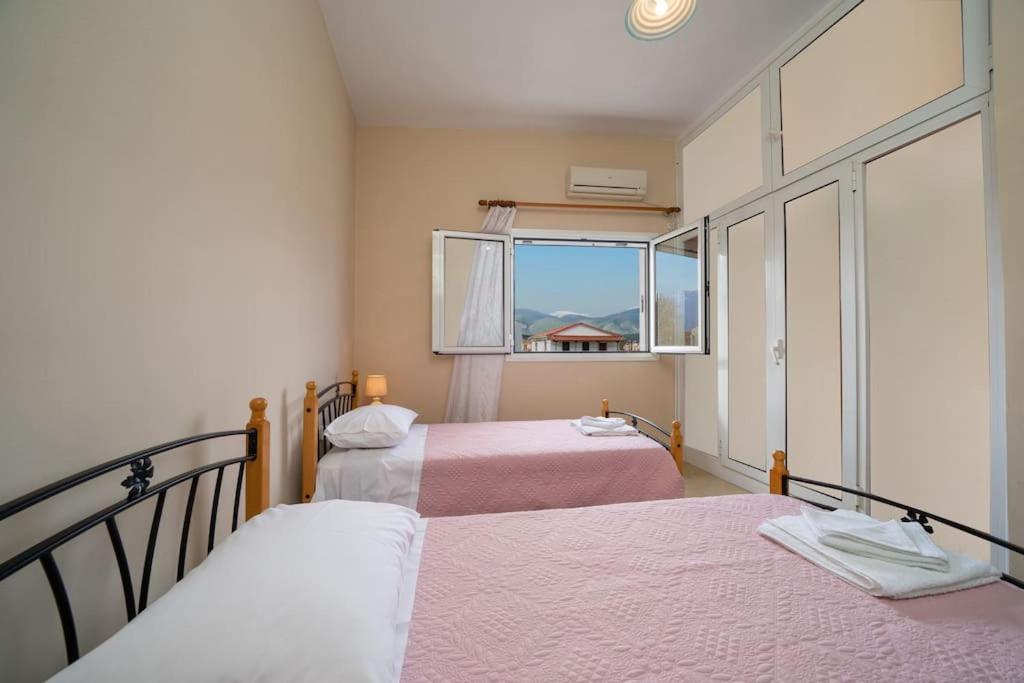 Vasilakis Apartment Sami  Luaran gambar