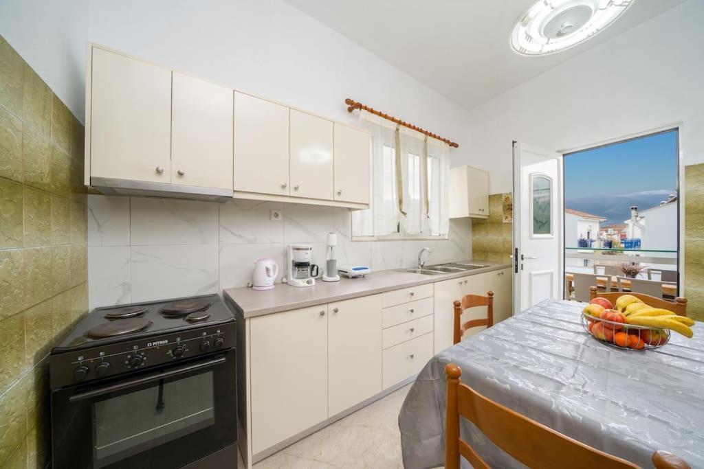 Vasilakis Apartment Sami  Luaran gambar